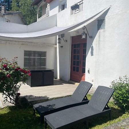Studio 35M2 Terrasse Et Jardin Quartier Calme Au Centre Ville De Lourdes Esterno foto